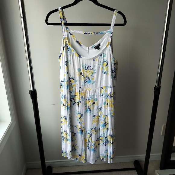 EUC Torrid Floral Gauze Cami Summer Dress - Picture 4 of 7